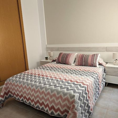 Apartamento Las Palmeras - Con Terraza, Barbacoa, Aire Acondicionado Y A 250M De La Playa! Los Alcázares Exterior foto