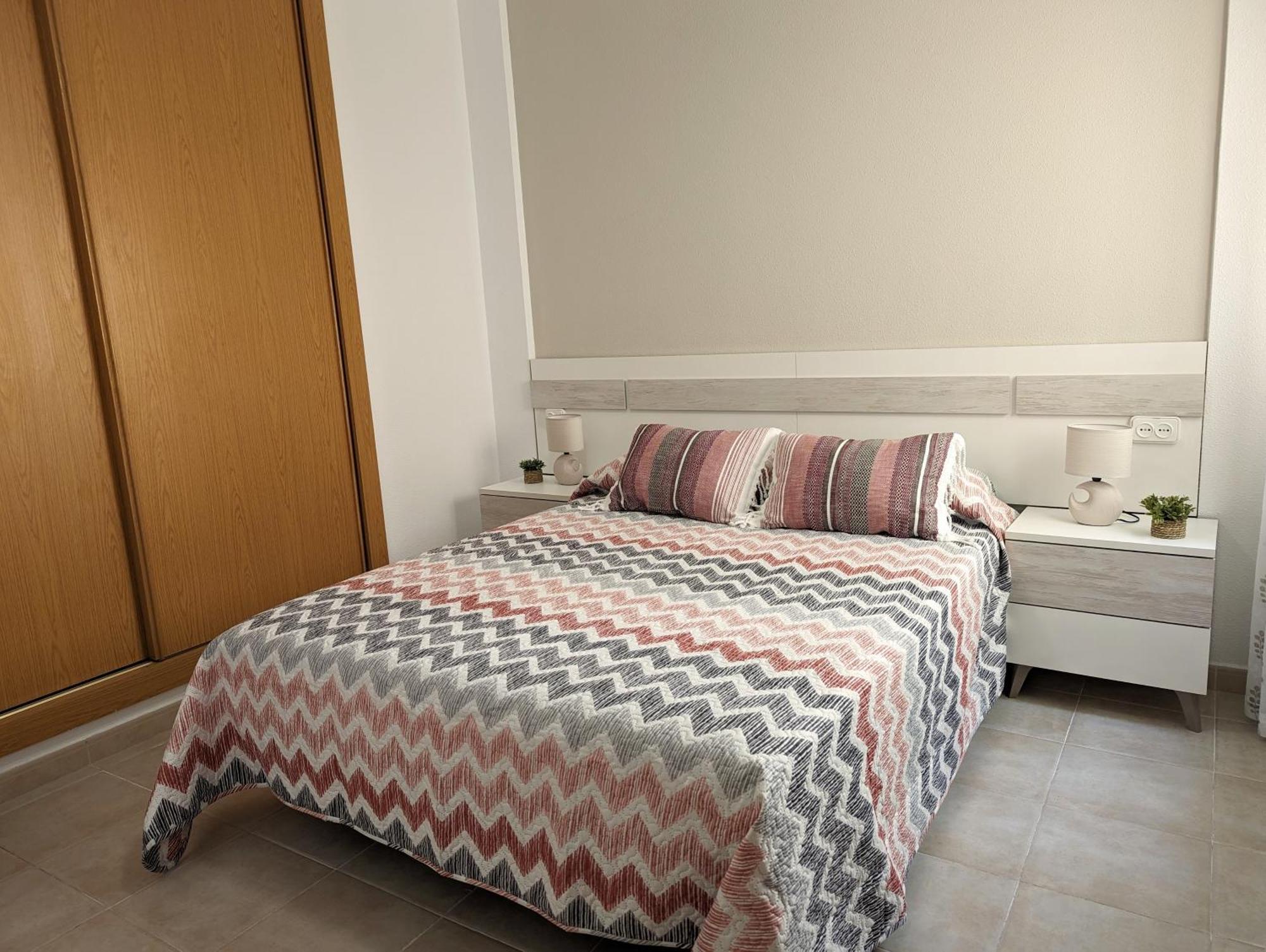 Apartamento Las Palmeras - Con Terraza, Barbacoa, Aire Acondicionado Y A 250M De La Playa! Los Alcázares Exterior foto